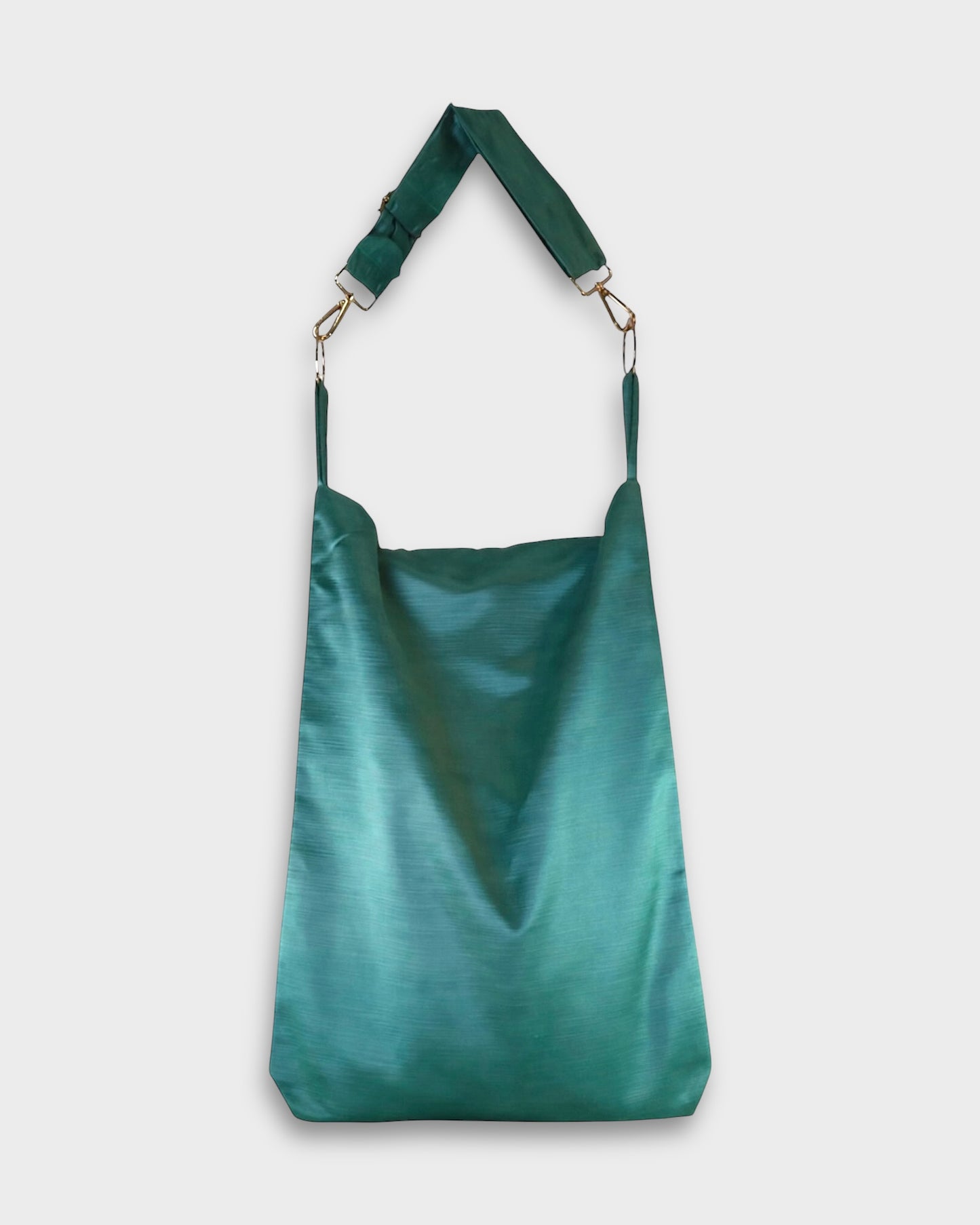 ella_velvet_crossbody_tote #color_green