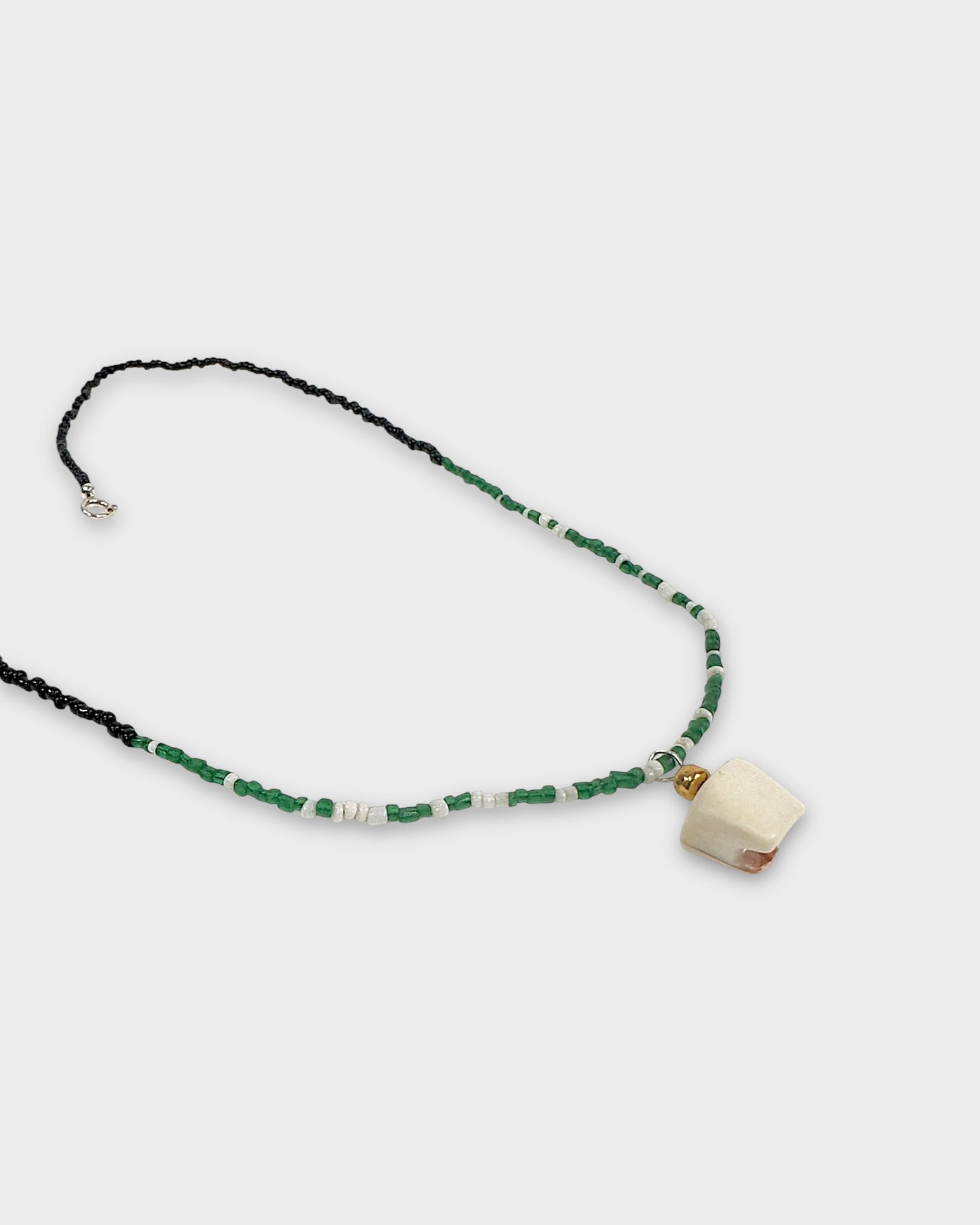 Mystic Moods Shell Multicolour Necklace