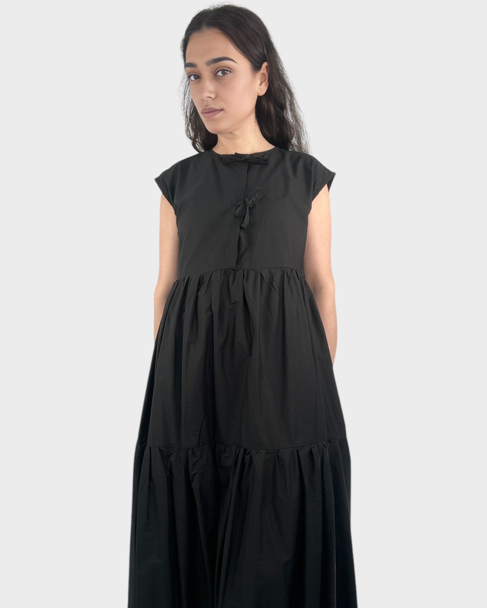 tia_maxi_dress #color_black