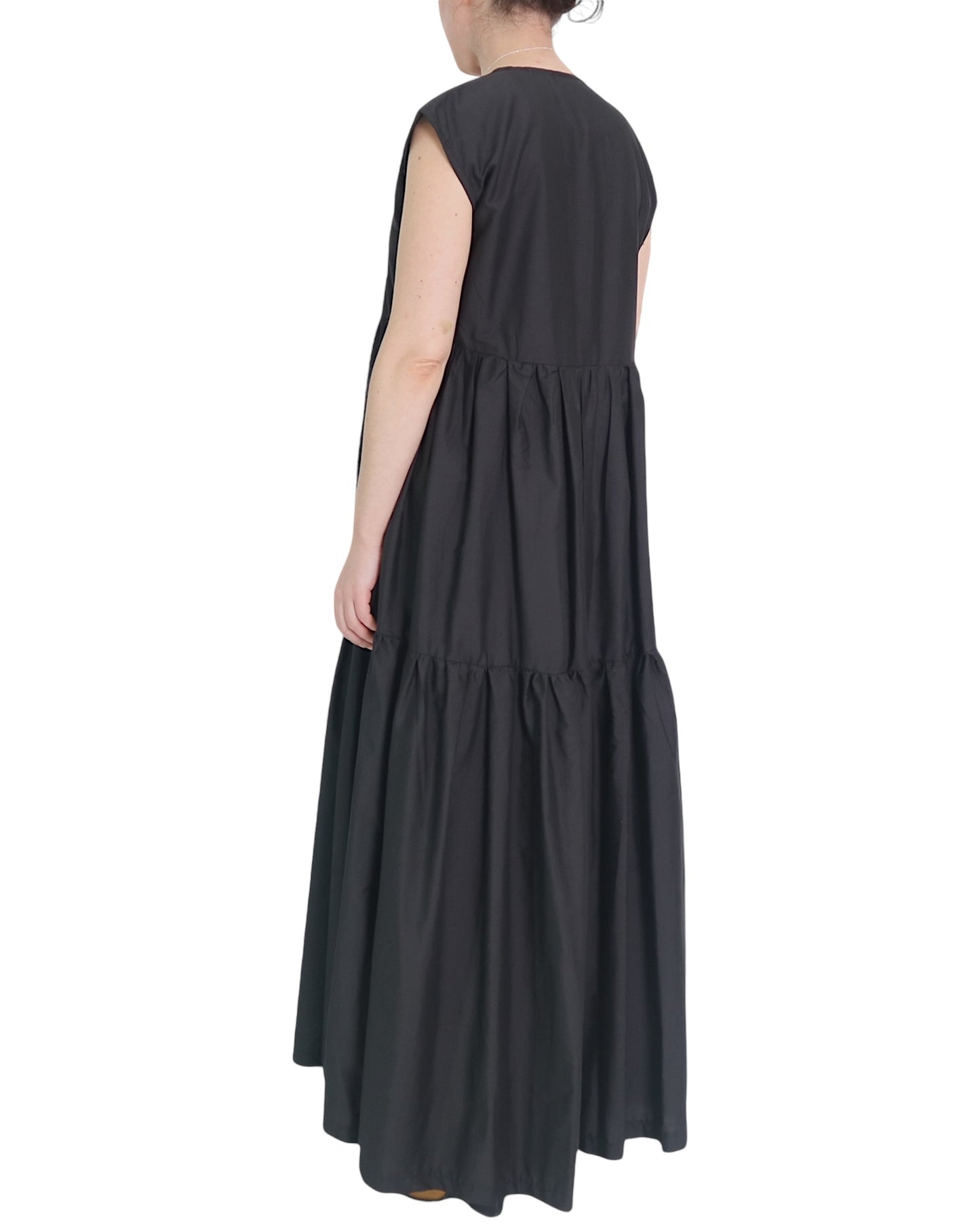 tia_maxi_dress #color_black